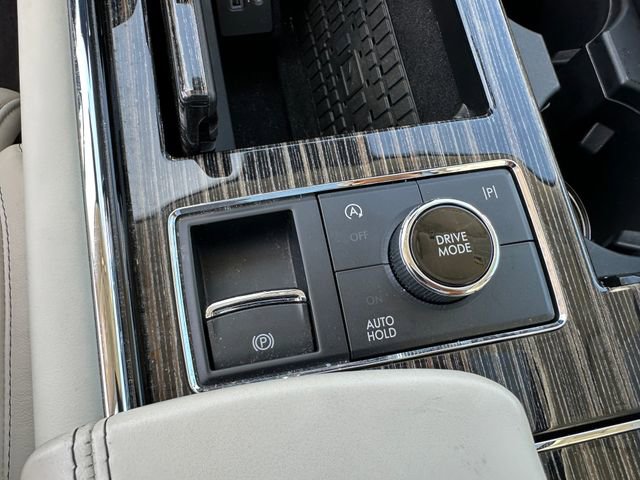 Used 2024 Lincoln Navigator Black Label image 28