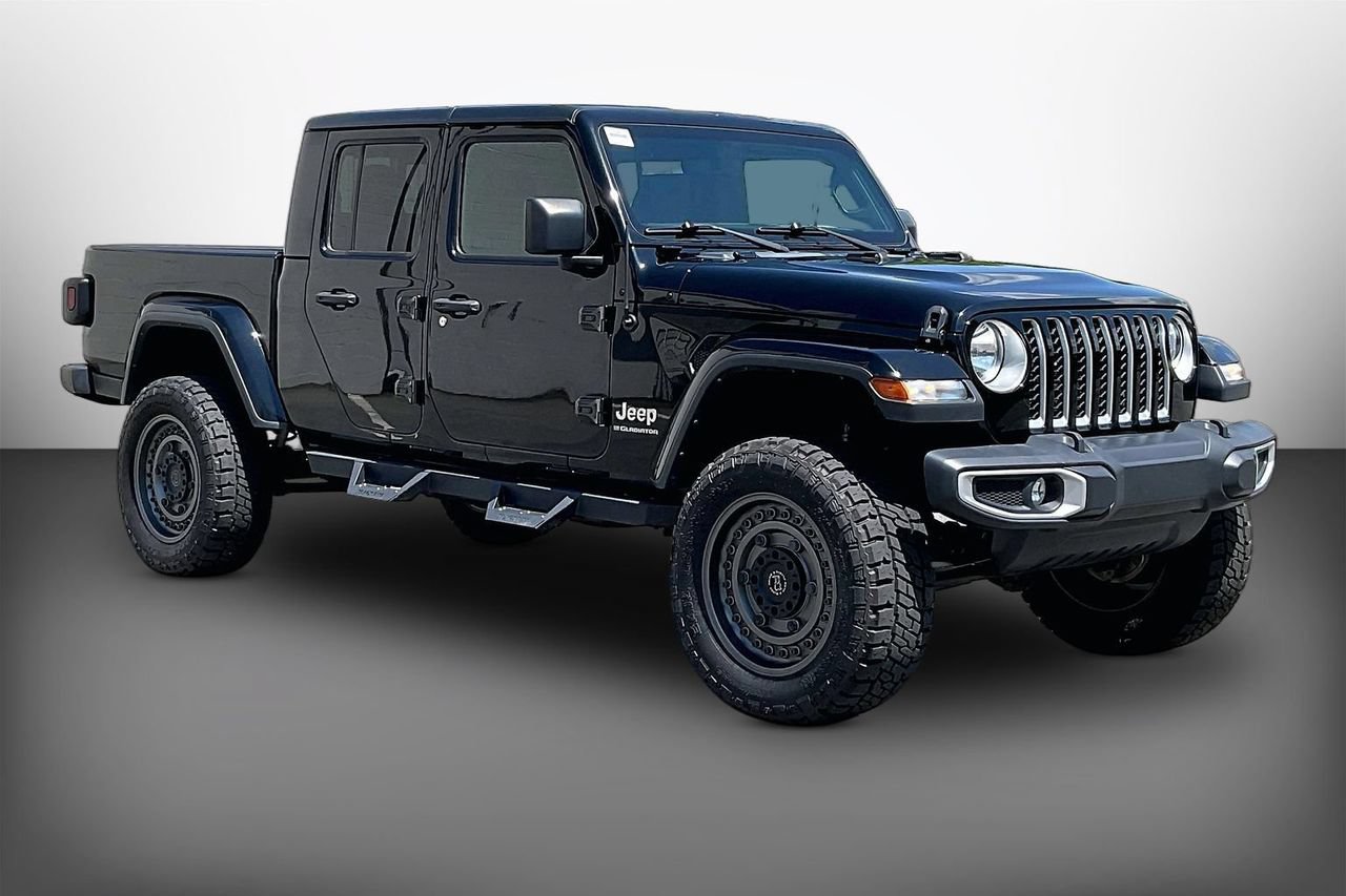 Used 2023 Jeep Gladiator Overland