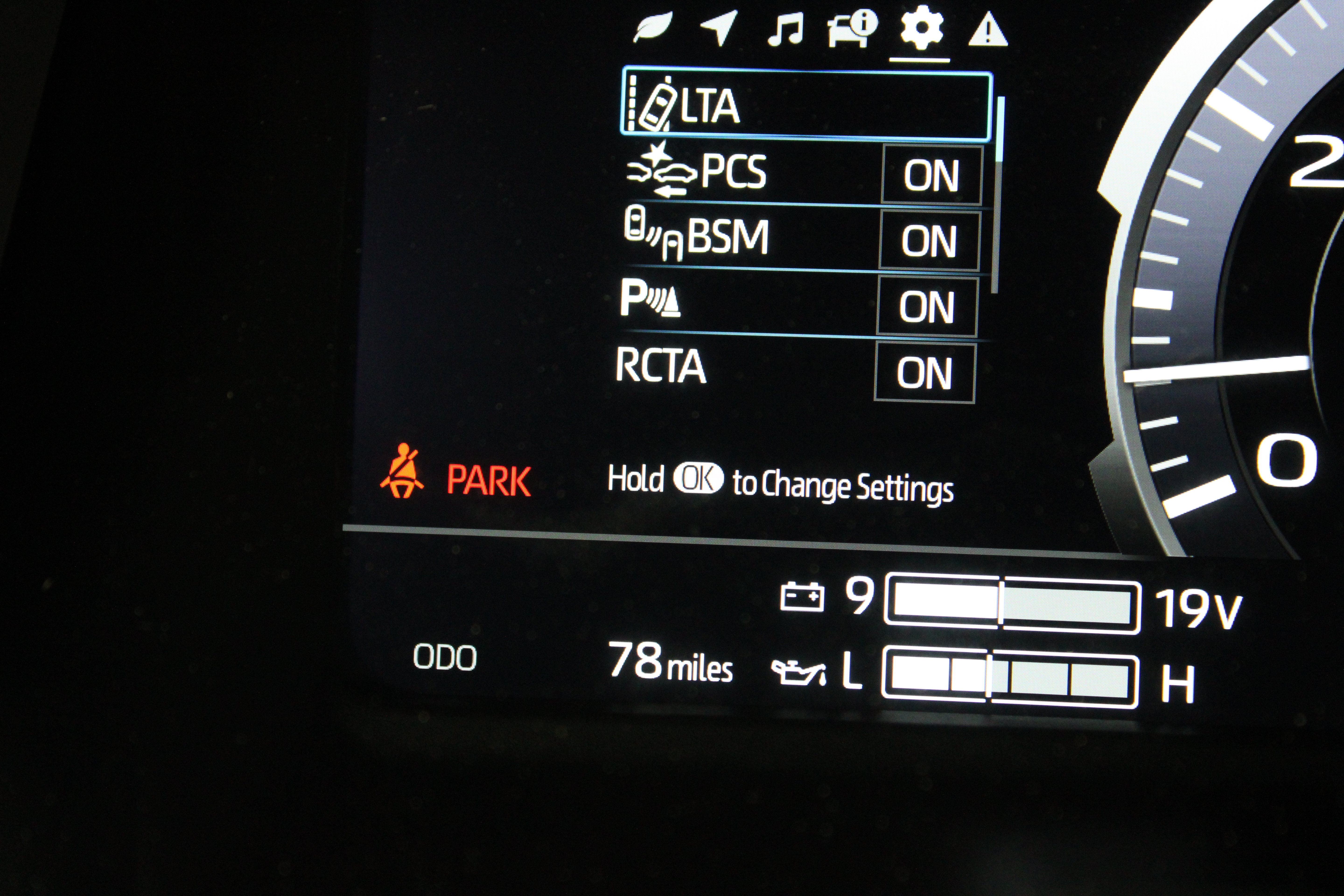 Used 2024 Toyota Tundra Limited w/ Power Package AWD/4WD image 41