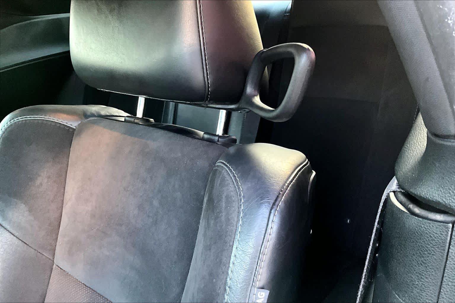 Used 2018 Dodge Challenger SXT Plus RWD image 27