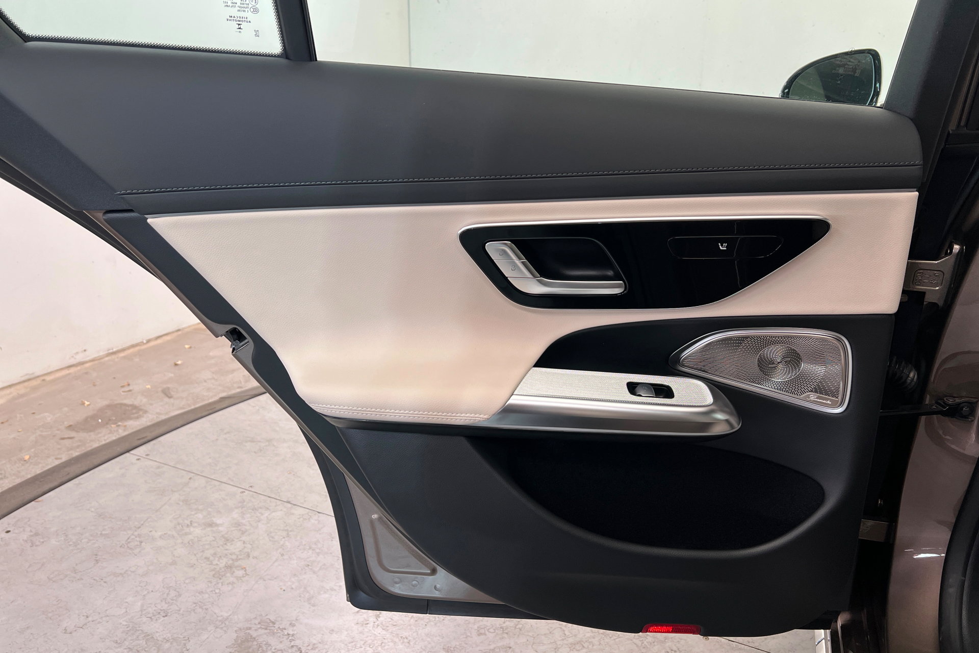 New 2026 Mercedes-Benz E 350 4MATIC Sedan image 18