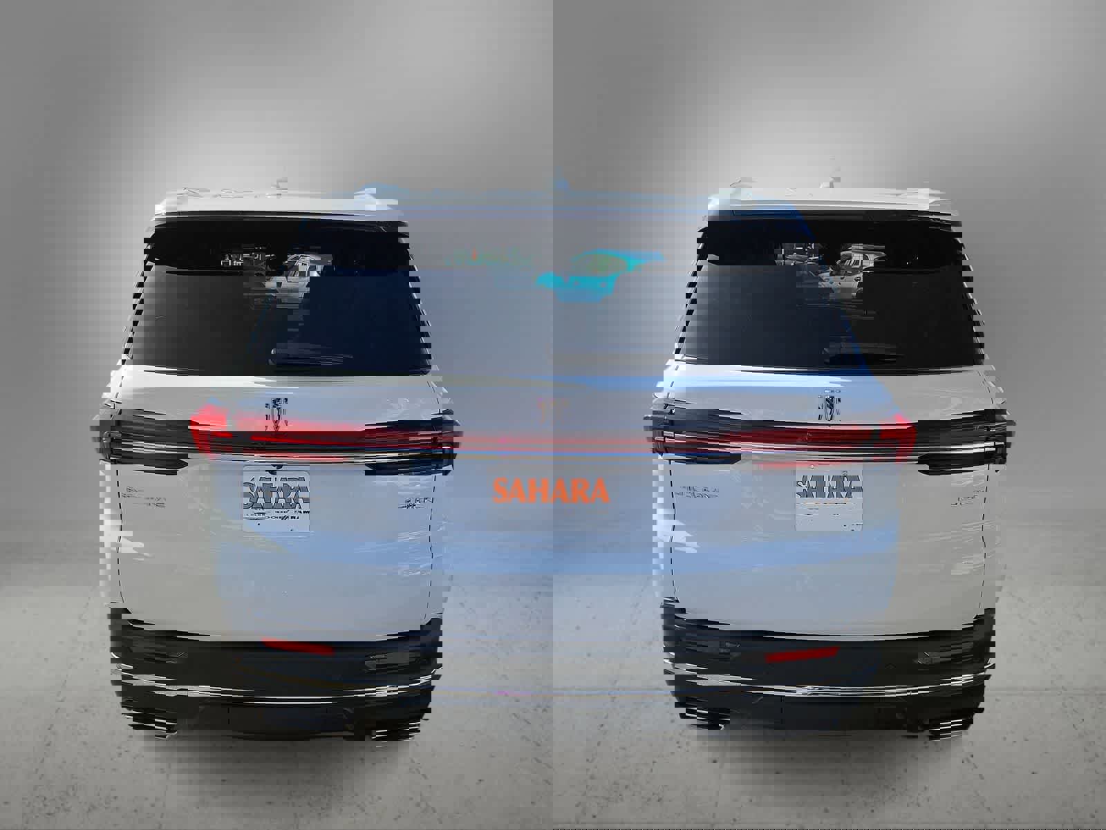 Used 2025 Buick Enclave Preferred image 8