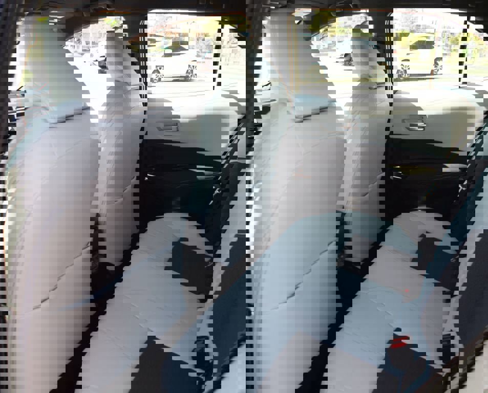 Used 2023 Toyota Corolla XSE image 14