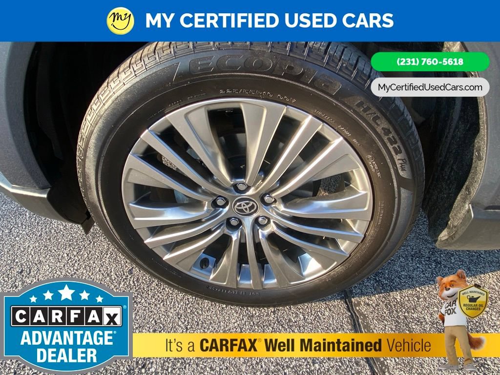 Used 2024 Toyota Venza XLE AWD/4WD image 40