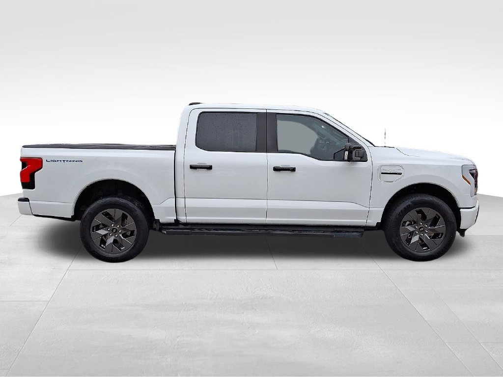 Used 2023 Ford F150 Lightning XLT w/ Equipment Group 312A High AWD/4WD image 7