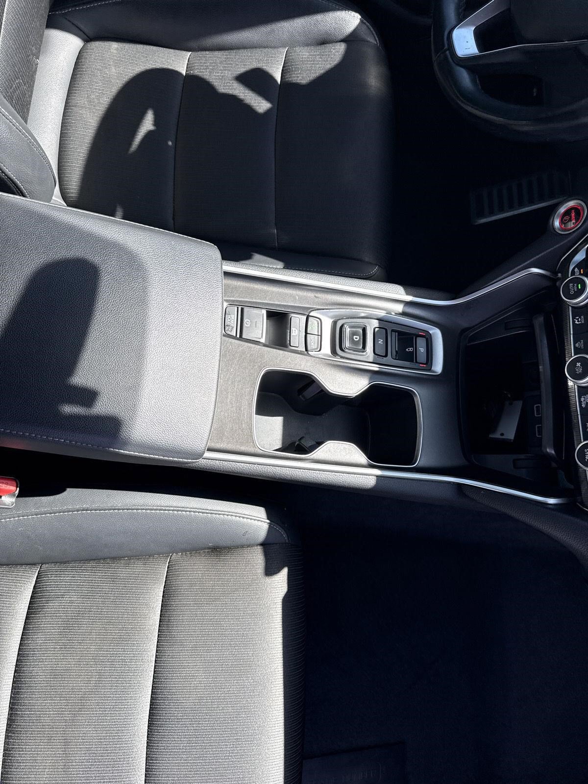 Certified 2022 Honda Accord Sport image 24