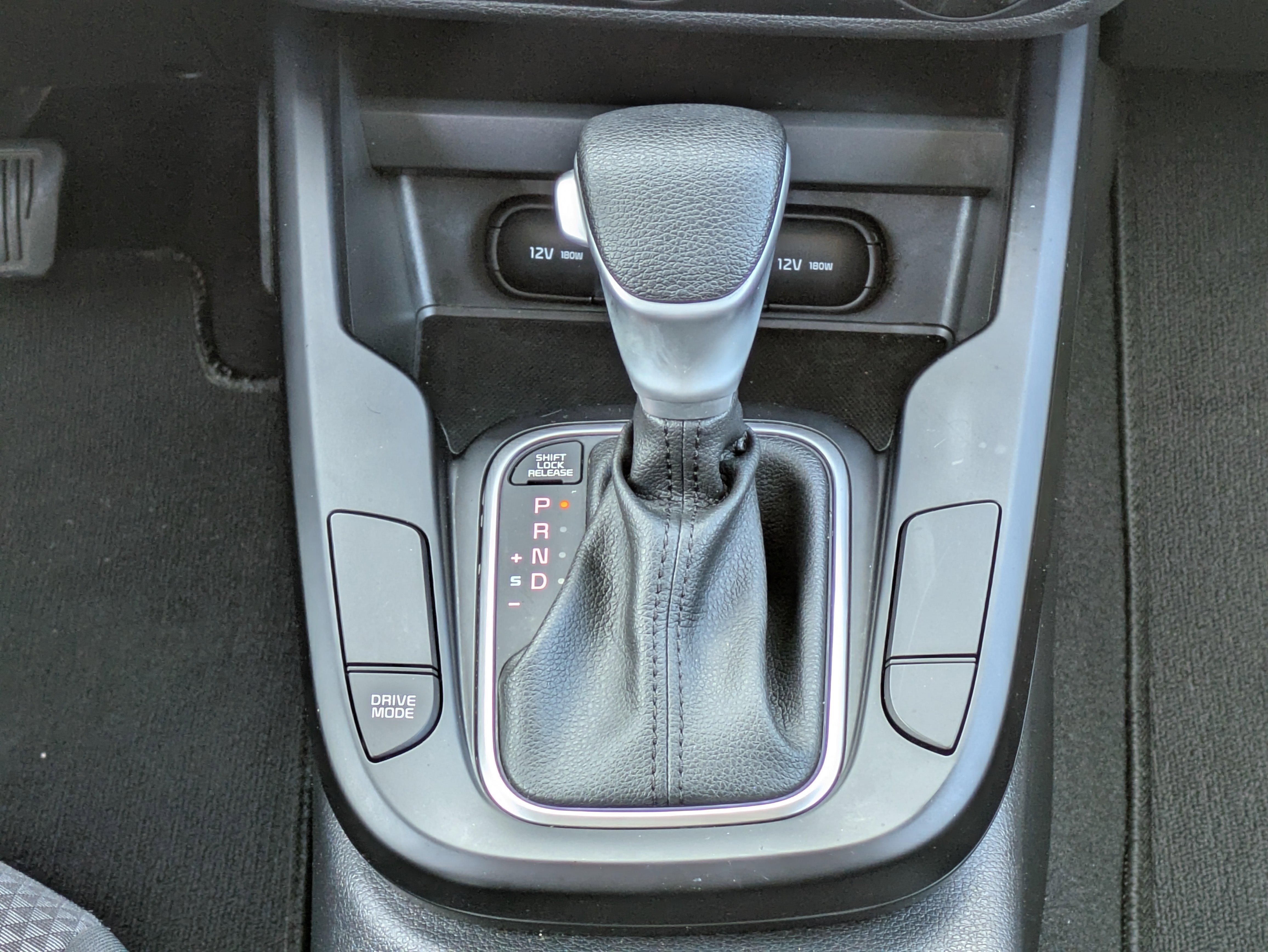 Used 2022 Kia Soul LX FWD image 17