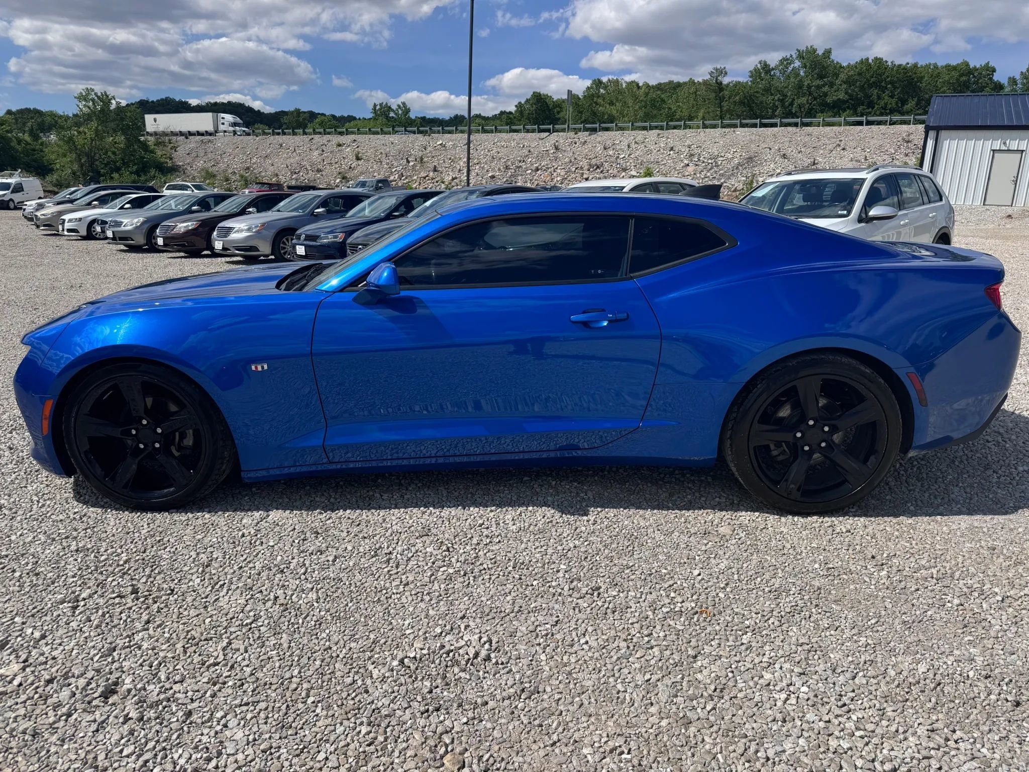 Used 2018 Chevrolet Camaro LT RWD image 3