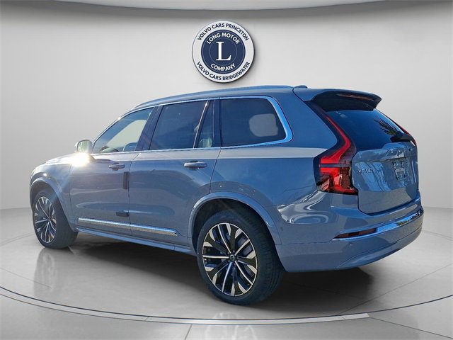 New 2026 Volvo XC40 B5 Ultra w/ Climate Package image 3