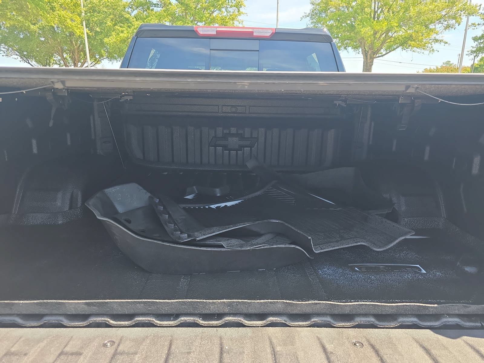 Used 2021 Chevrolet Silverado 1500 LT Trail Boss w/ Convenience Package II AWD/4WD image 12