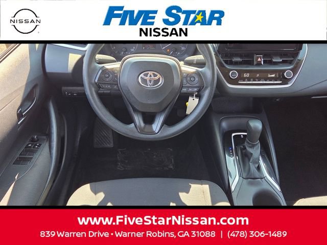 Used 2025 Toyota Corolla LE image 7
