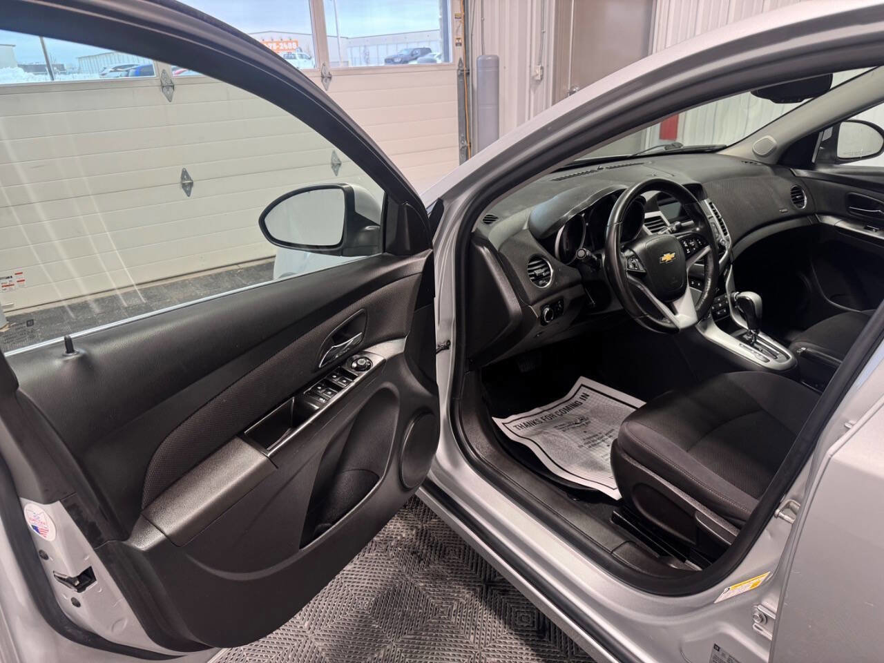 Used 2013 Chevrolet Cruze LT image 5