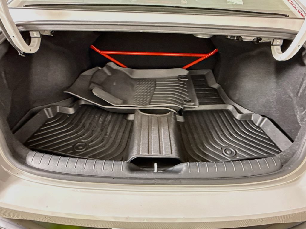 Certified 2023 Hyundai Elantra N FWD image 31