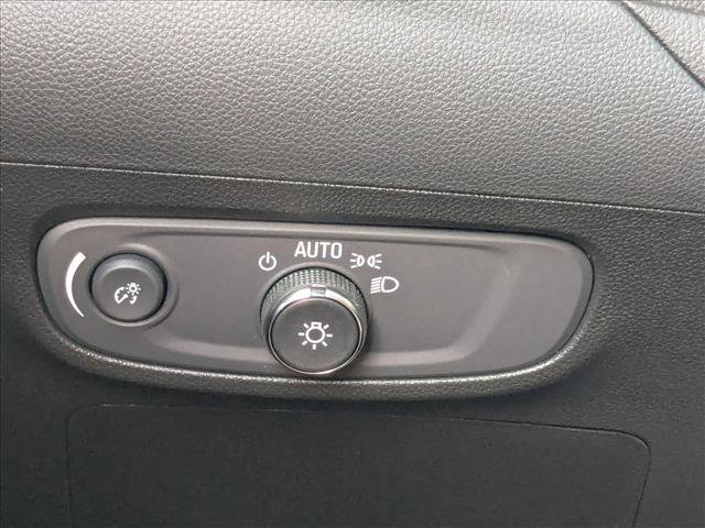 Used 2024 Buick Encore GX Avenir w/ Avenir Technology Package image 13