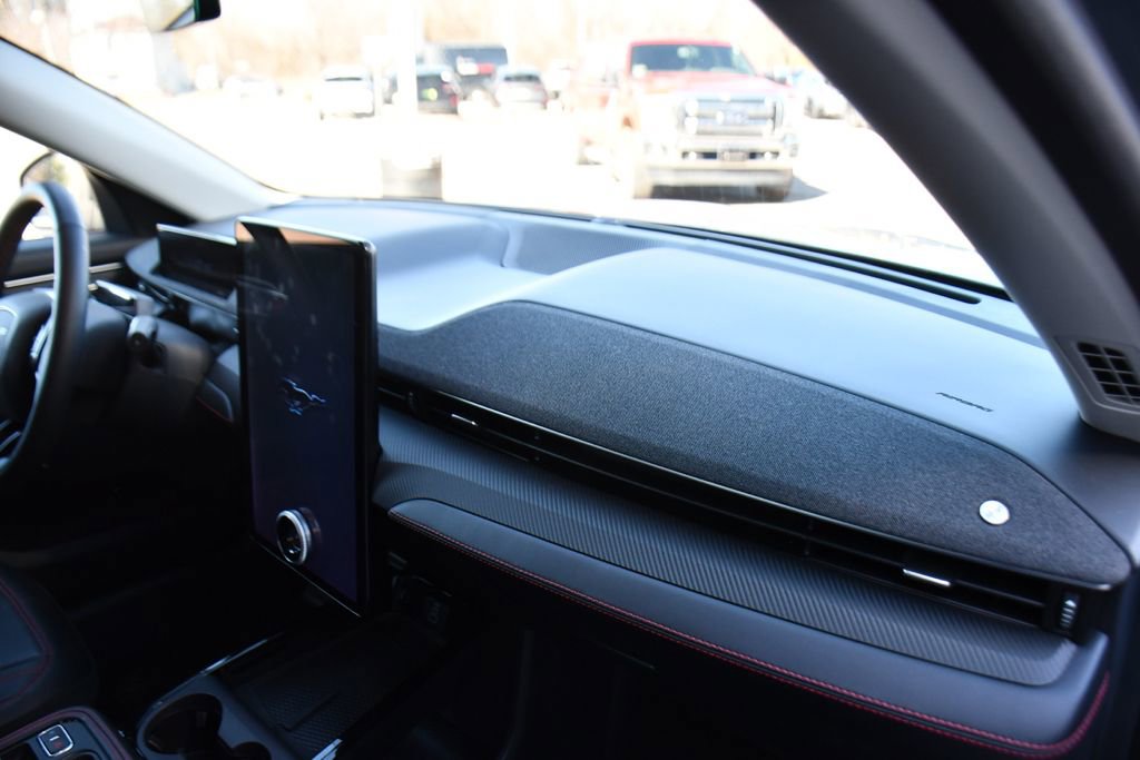 Used 2025 Ford Mustang Mach-E Premium w/ Sport Appearance Package image 15
