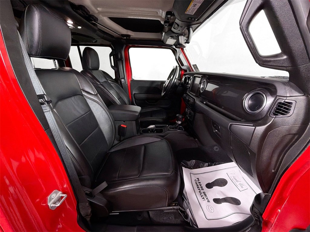 Used 2021 Jeep Wrangler Unlimited Sahara image 28