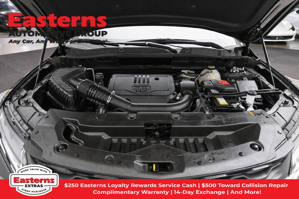 Used 2025 Chevrolet Blazer LT FWD image 8