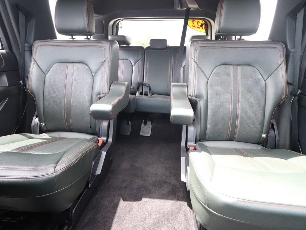 Used 2022 Ford Expedition Timberline image 12