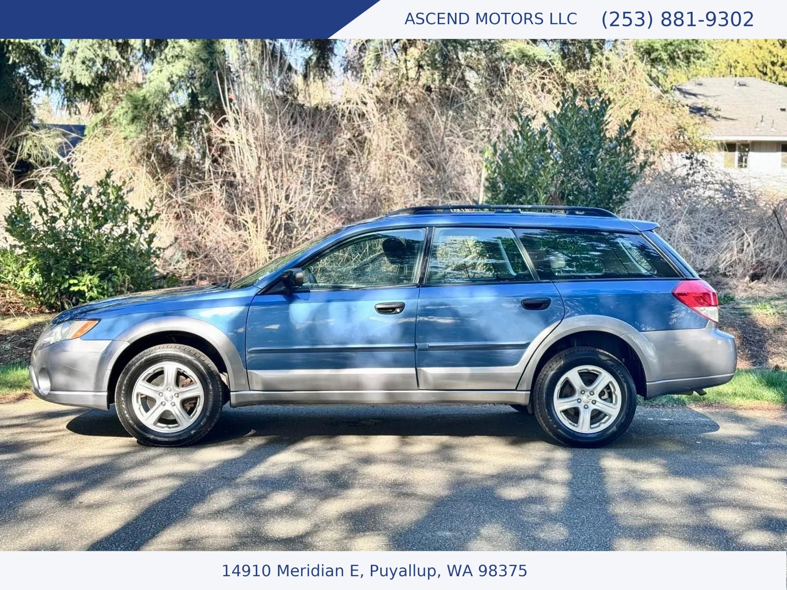Used 2008 Subaru Outback 2.5i L.L. Bean image 2