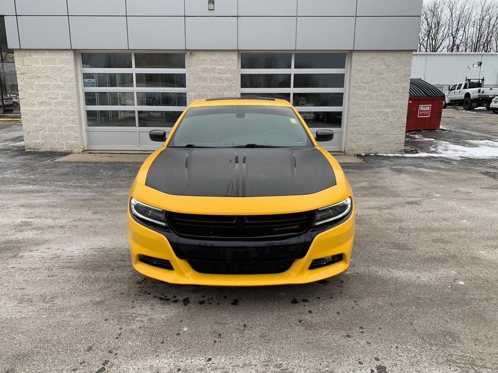 Used 2017 Dodge Charger SE w/ Power Sunroof Group image 18