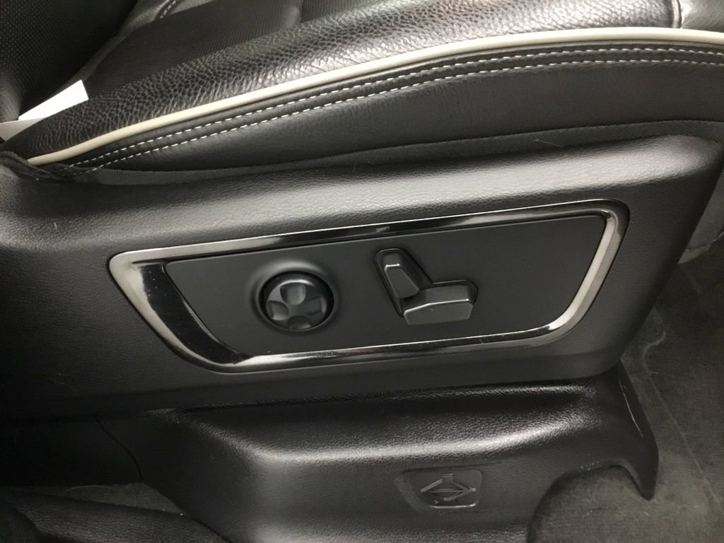 Used 2022 RAM 1500 Limited w/ Body-Colour Bumper Group image 49