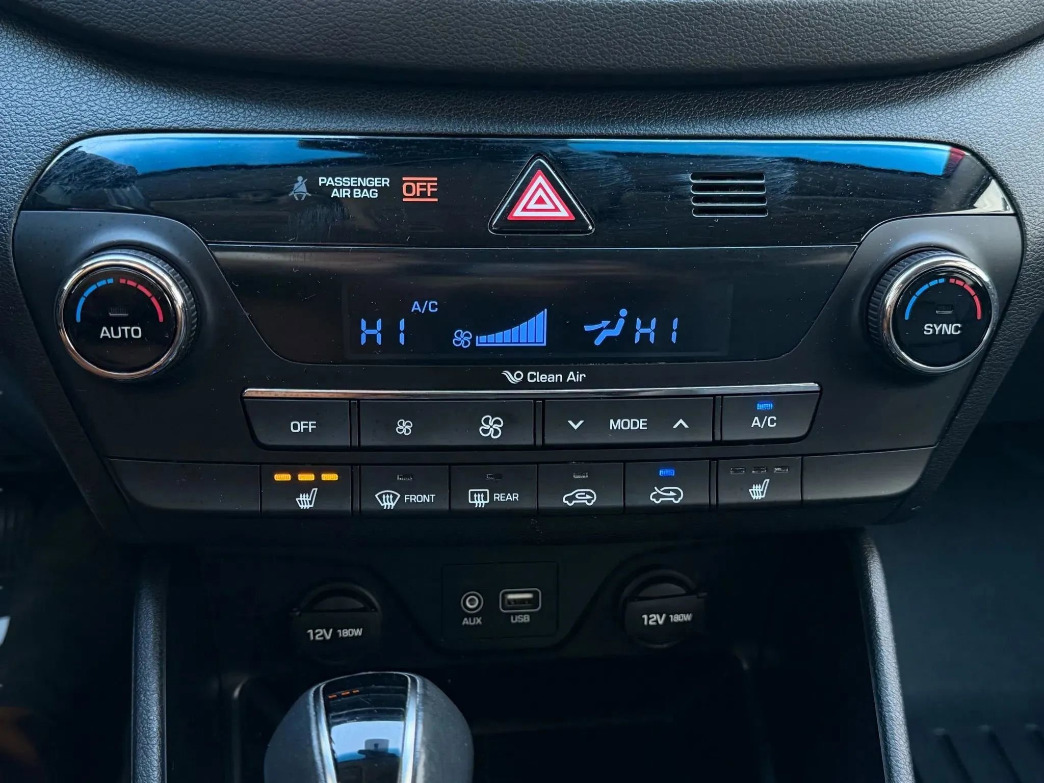 Used 2017 Hyundai Tucson Limited image 32