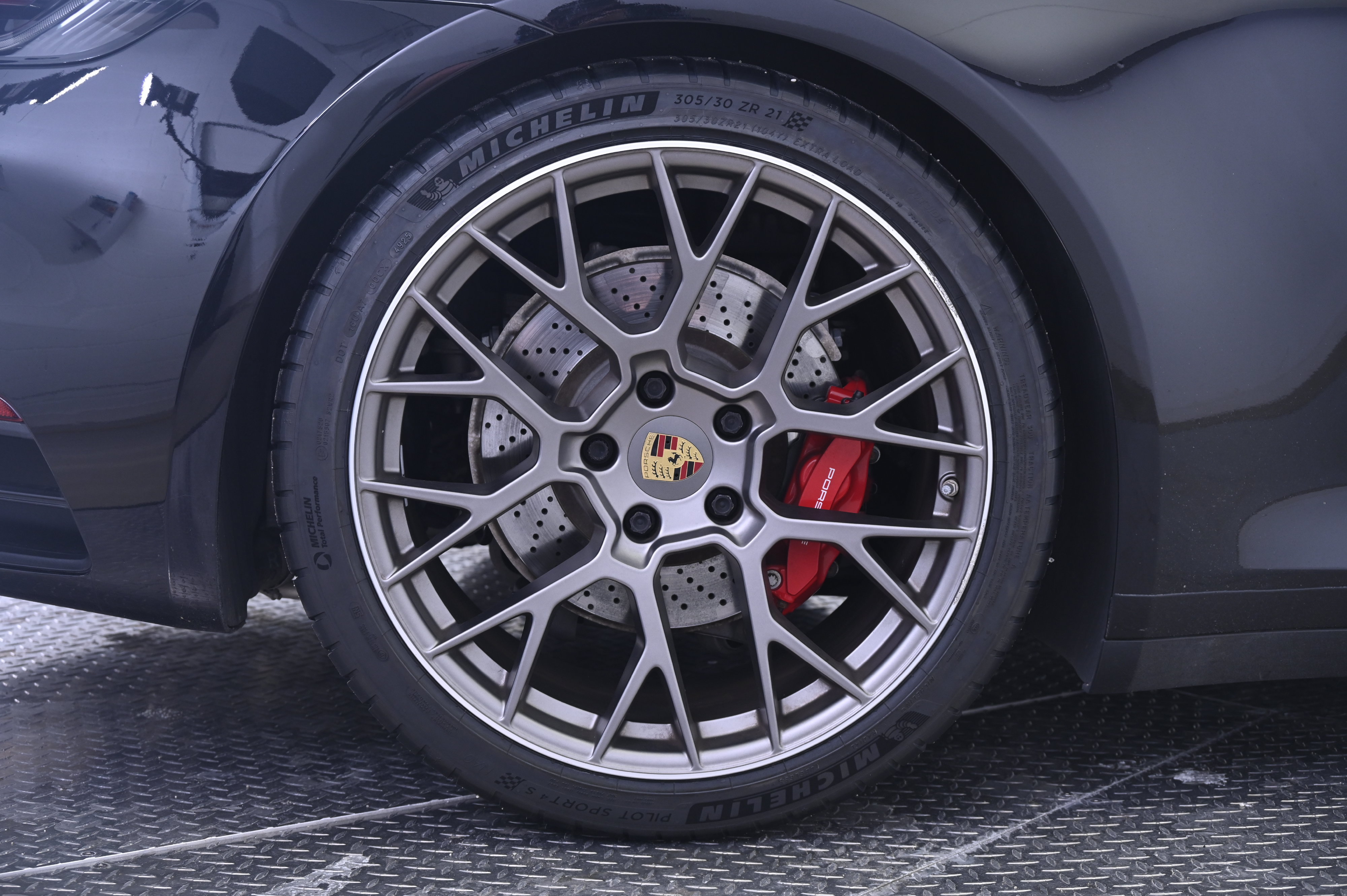 Certified 2020 Porsche 911 Carrera S RWD image 13