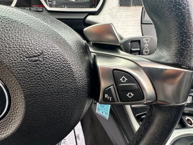 Used 2006 BMW Z4 3.0i image 22