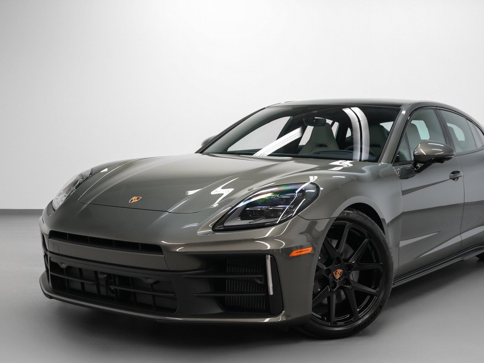 New 2026 Porsche Panamera 4 AWD/4WD image 7