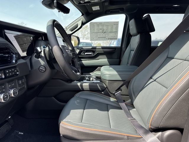 New 2026 GMC Yukon XL AT4 w/ AT4 Premium Plus Package image 12