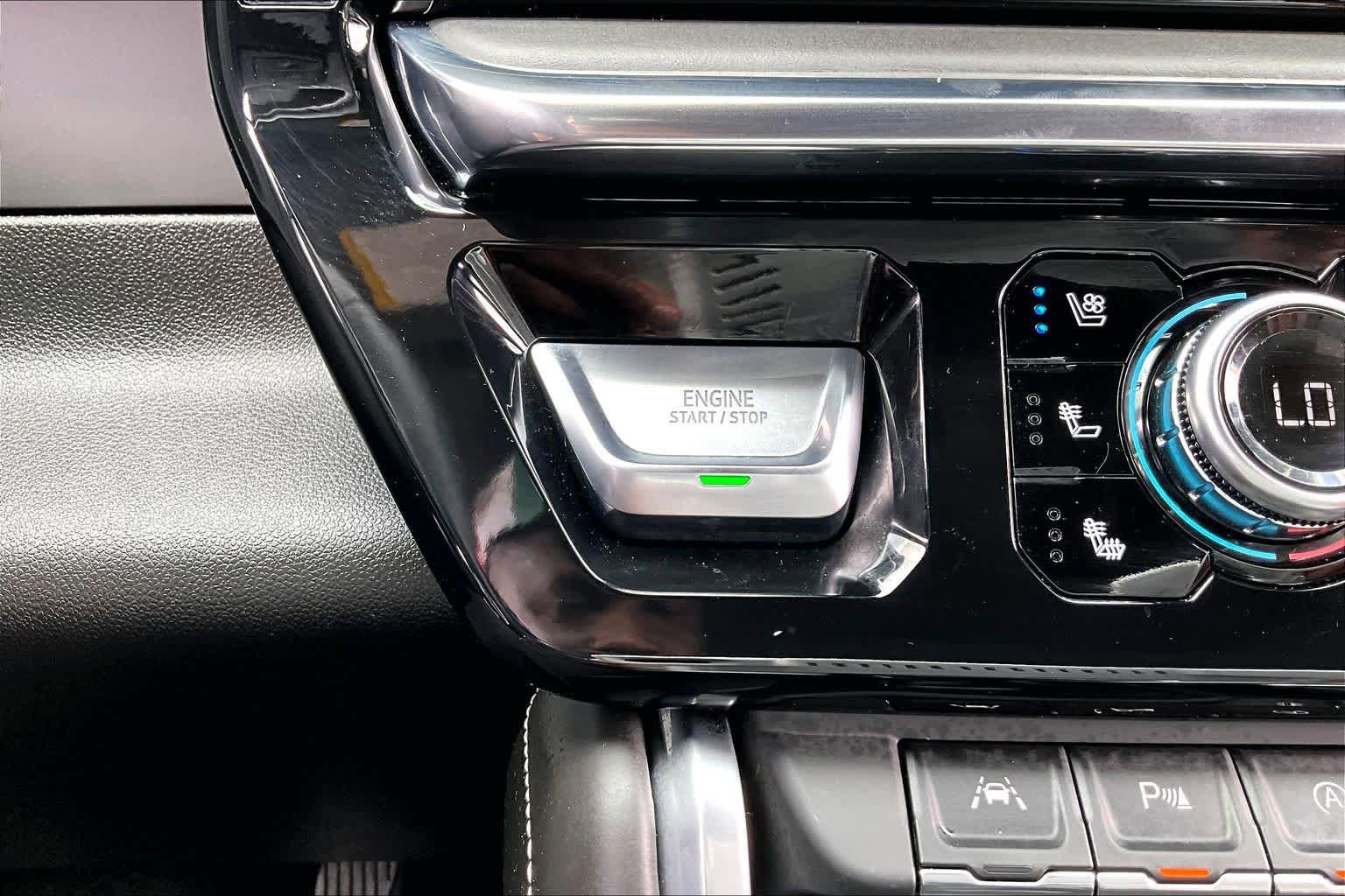 Used 2023 GMC Sierra 1500 Denali Ultimate AWD/4WD image 35