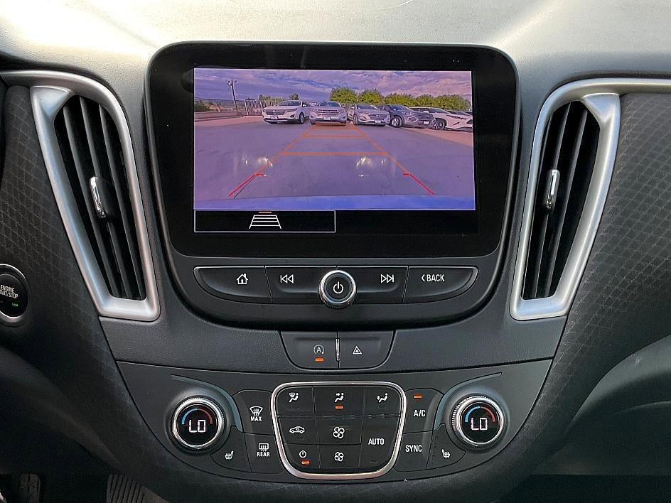 Used 2024 Chevrolet Malibu LT image 26