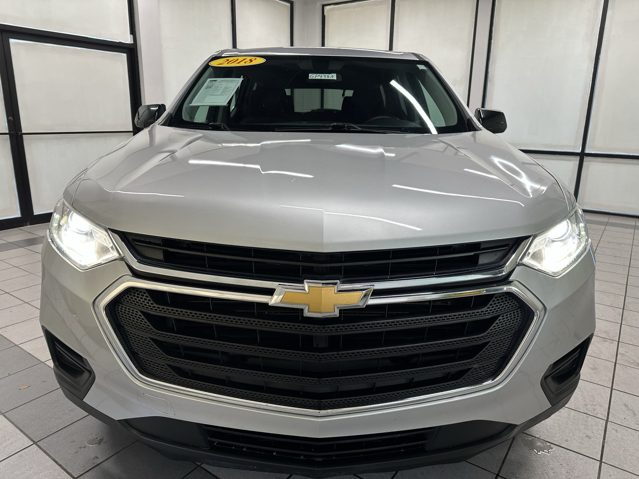 Used 2018 Chevrolet Traverse LS FWD image 12