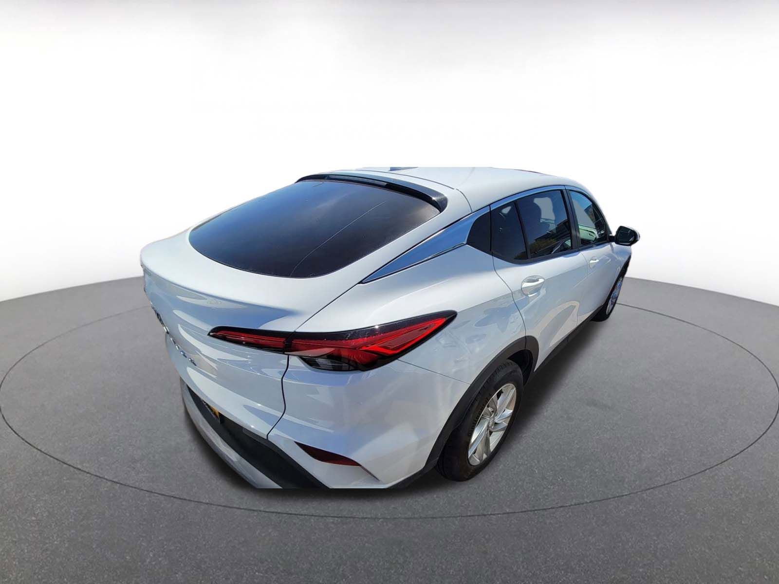 Used 2025 Buick Envista Preferred image 9