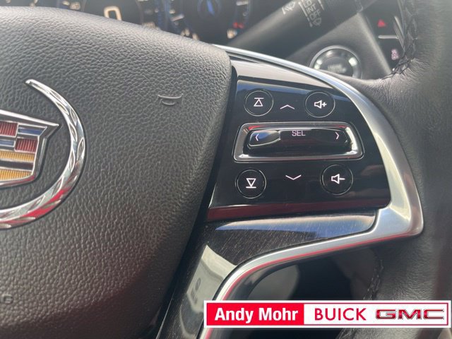 Used 2013 Cadillac XTS Premium FWD image 25