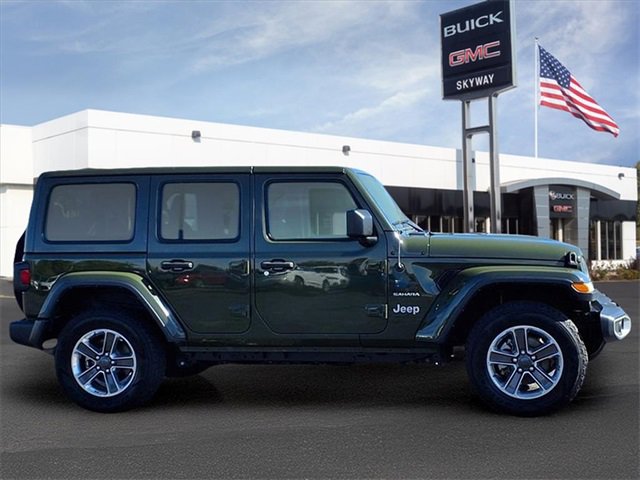 Used 2023 Jeep Wrangler Sahara w/ Cold Weather Group image 4