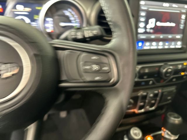 Used 2023 Jeep Wrangler Unlimited w/ 8.4" Radio Group image 16