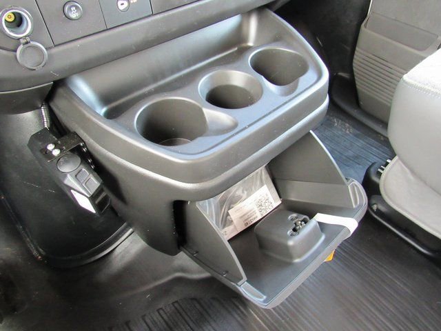 New 2025 GMC Savana 3500 w/ Power Convenience Package image 17