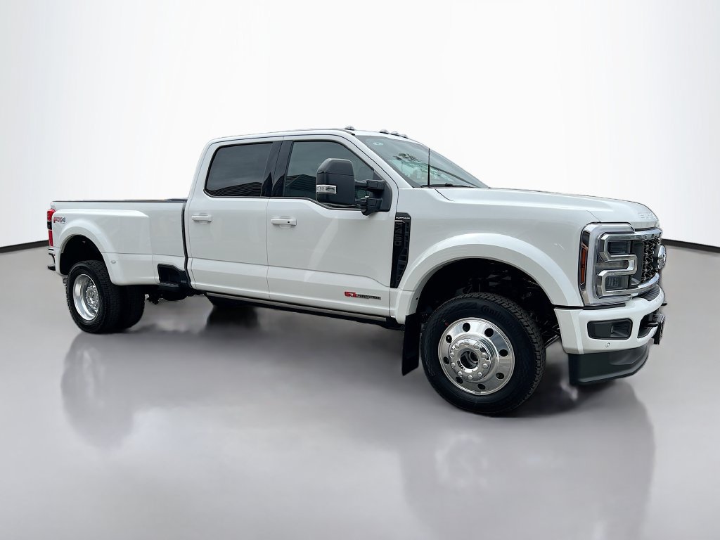 New 2026 Ford F450 Platinum w/ FX4 Off-Road Package