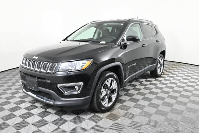 Used 2021 Jeep Compass Limited AWD/4WD image 2