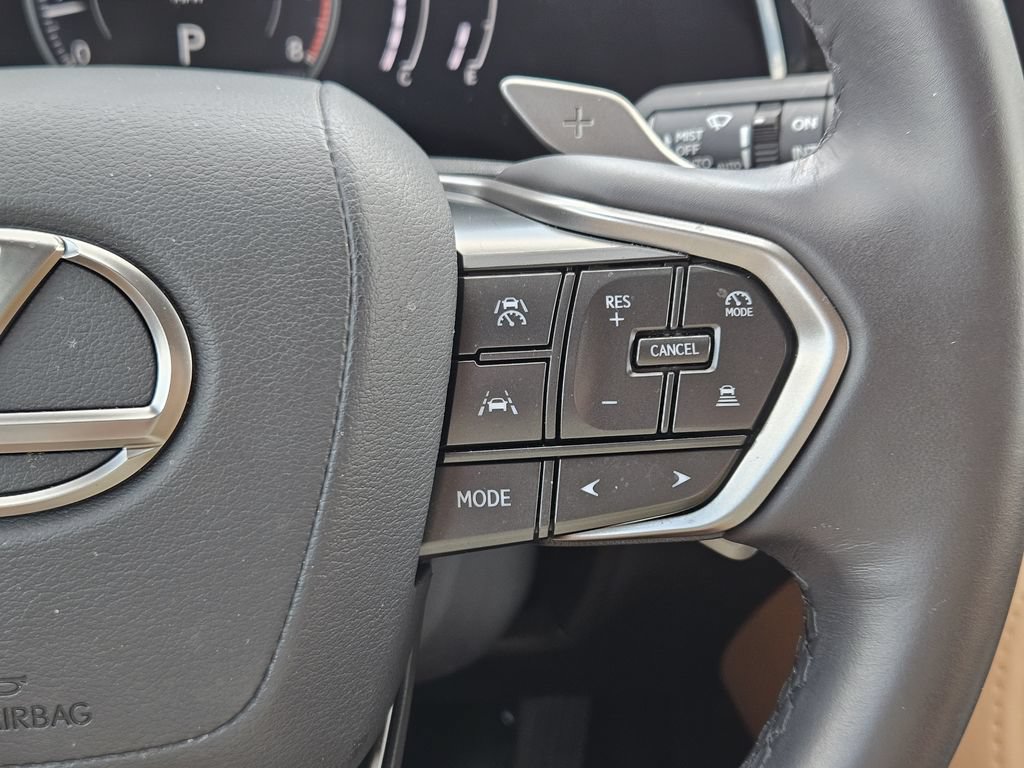 Used 2025 Lexus NX 250 FWD w/ Towing Package (2000 Lbs) image 29