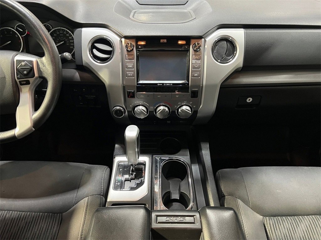 Used 2016 Toyota Tundra SR5 image 34