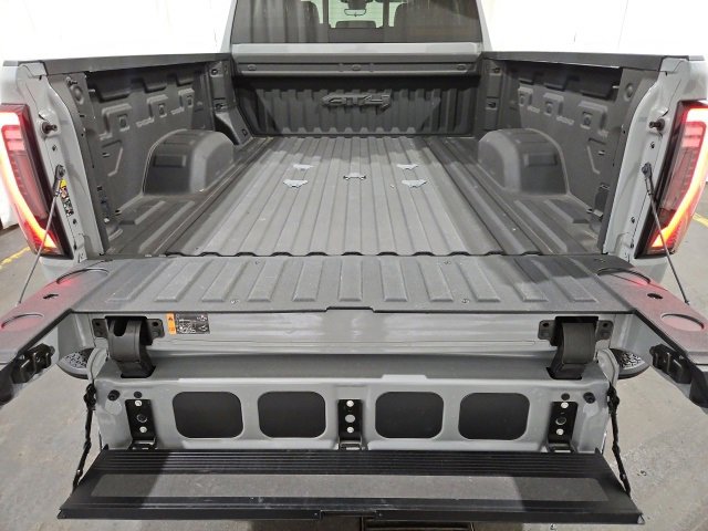 Certified 2024 GMC Sierra 2500 AT4 w/ AT4 Premium Plus Package image 17