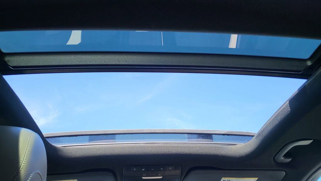 Used 2018 Mercedes-Benz GLC 300 image 38