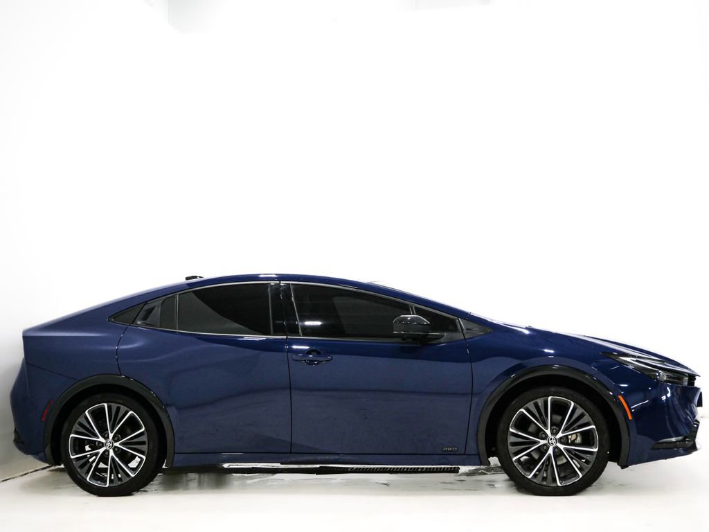 Used 2023 Toyota Prius Limited w/ Limited Premium Package AWD/4WD image 5