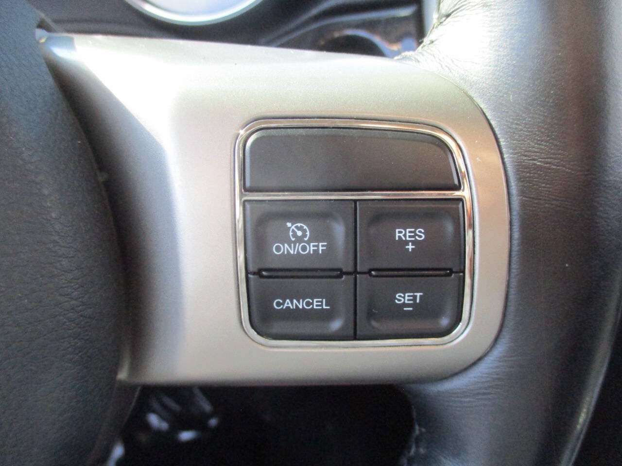 Used 2012 Jeep Grand Cherokee Laredo AWD/4WD image 20