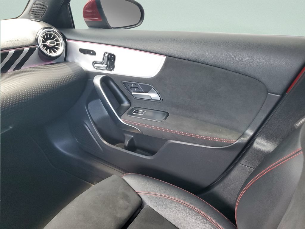 Used 2021 Mercedes-Benz A 35 AMG 4MATIC image 13
