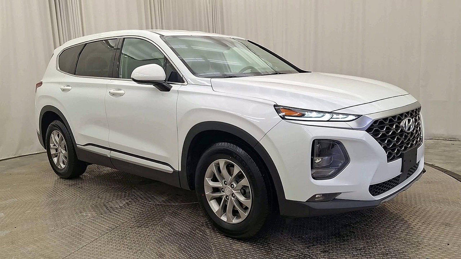 Used 2020 Hyundai Santa Fe SEL image 5