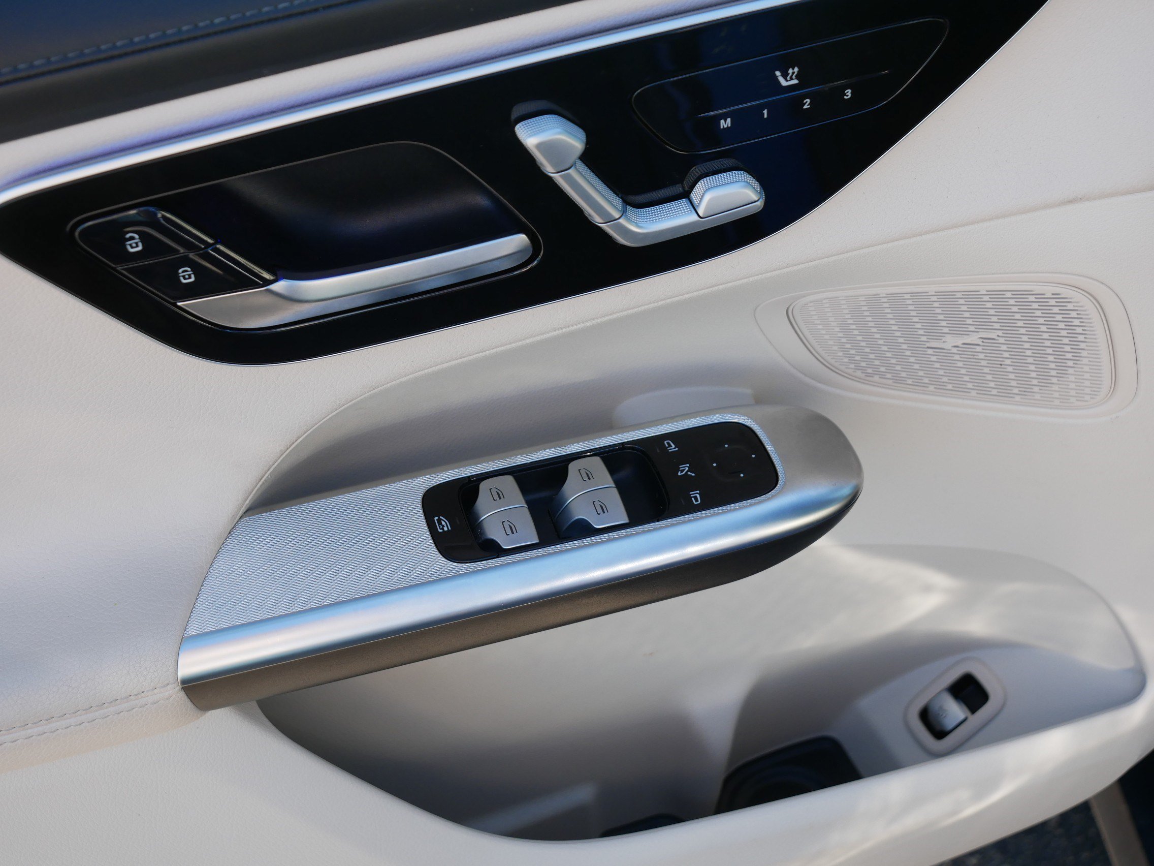 Used 2023 Mercedes-Benz GLC 300 4MATIC image 19