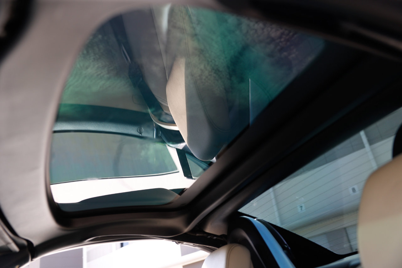 Used 2014 Mercedes-Benz SLK 250 image 22